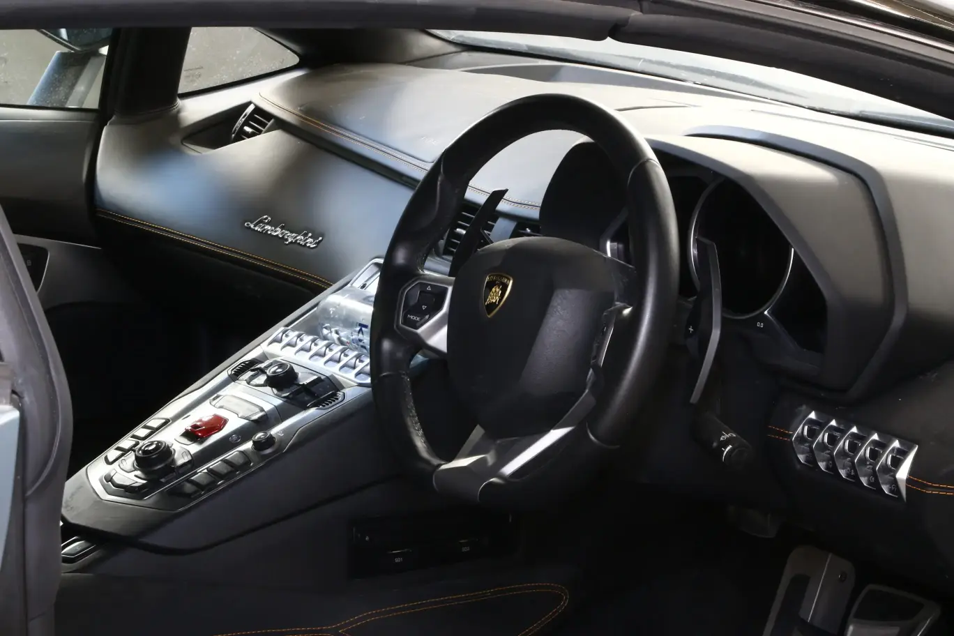 Lamborghini Aventador LP700-4 Roadster 2016