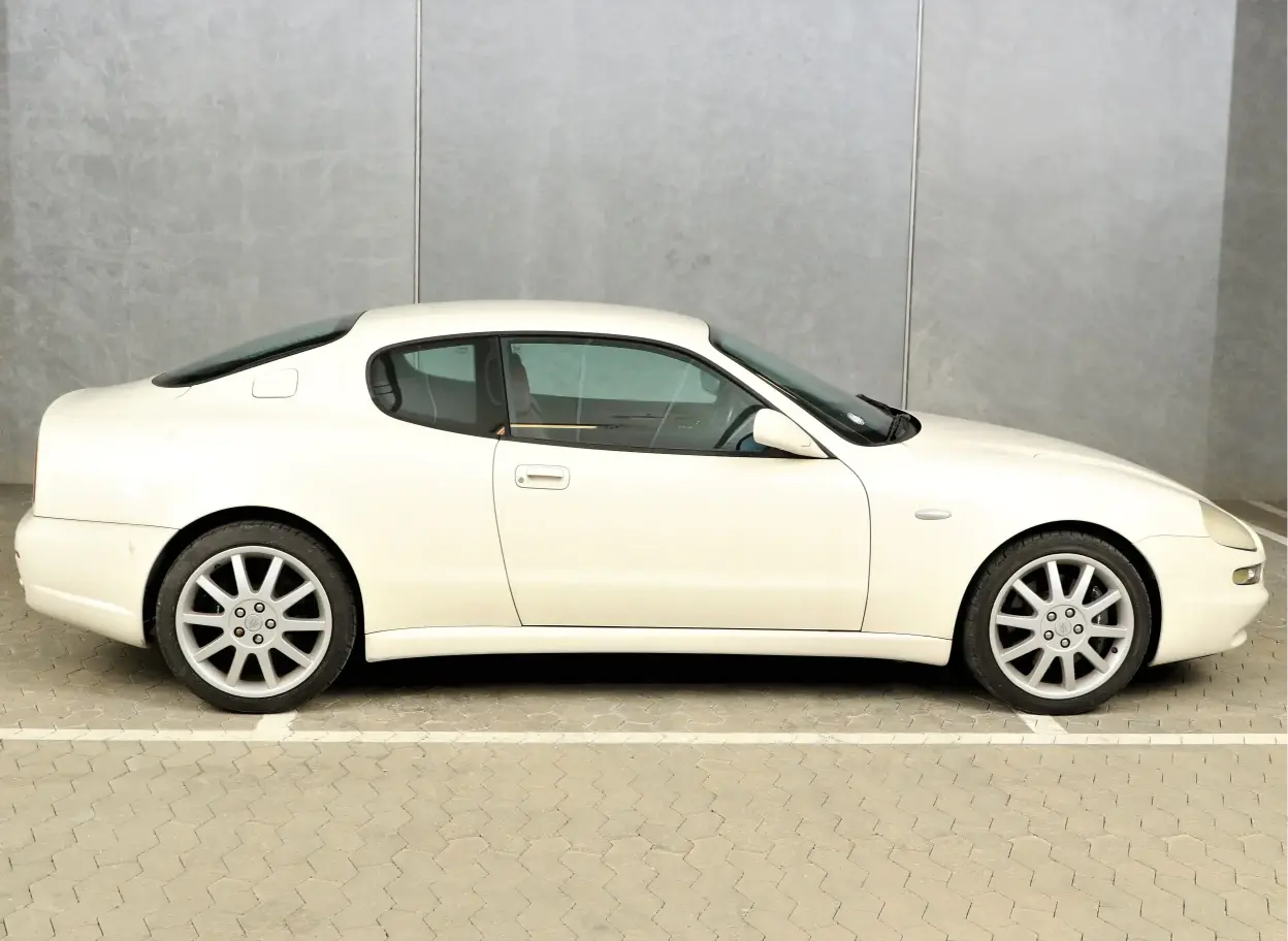 Maserati 3200 GTA 2001